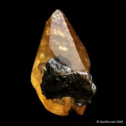 Scalenohedral Calcite Twin on Sphalerite from Elmwood Mine