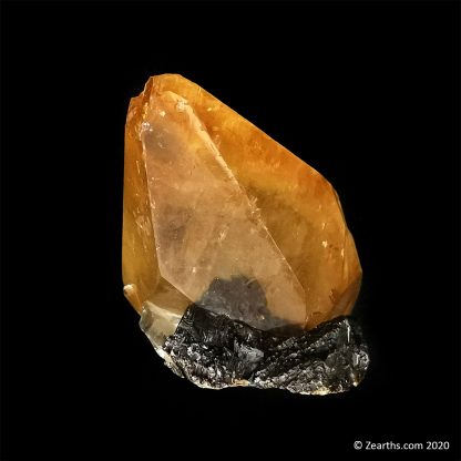 Scalenohedral Calcite Twin on Sphalerite from Elmwood Mine