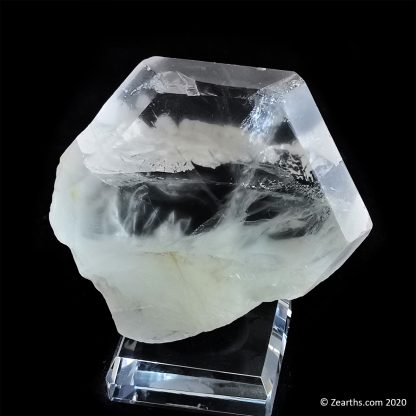 Spinel-Law Fluorite Twin from Chumar Bakhoor, Pakistan