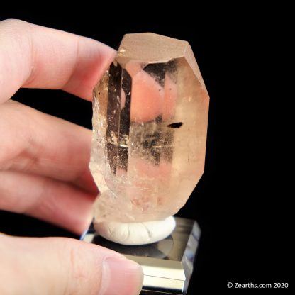 Champagne Gem Topaz from Dassu, Skardu, Pakistan