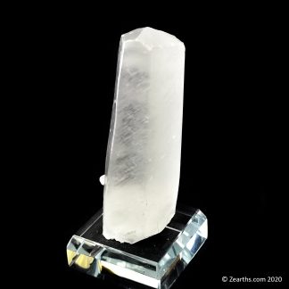 Prismatic Calcite Crystal from Henan