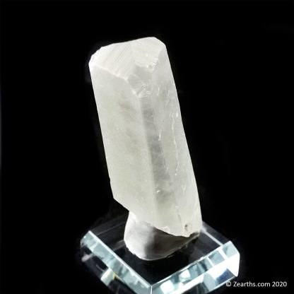 Prismatic Calcite Crystal from Henan