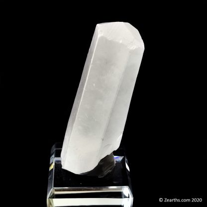 Prismatic Calcite Crystal from Henan