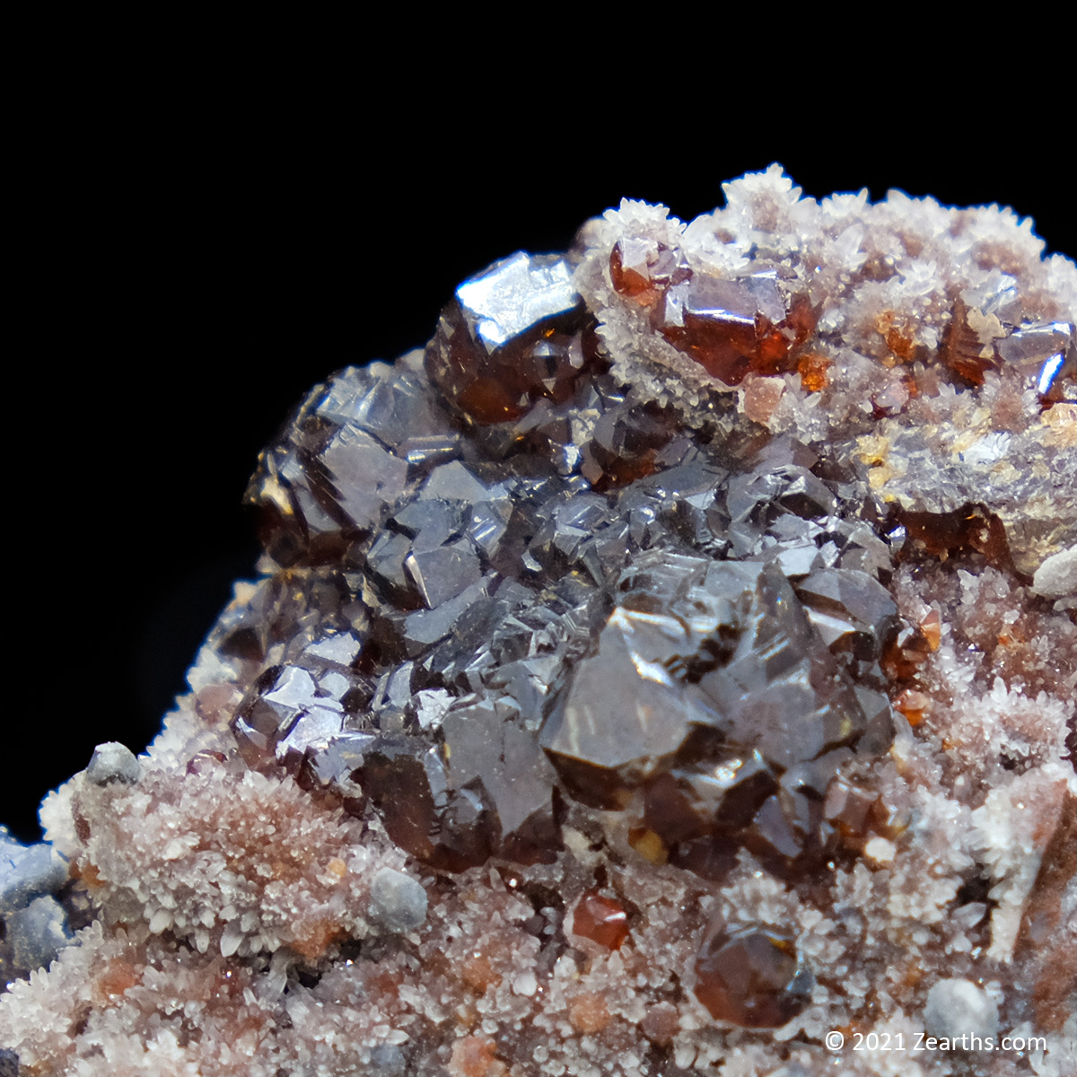 DSCF0185 Sphalerite and Galena Crystals on Quartz from Shuikoushan Mine, Hunan, China