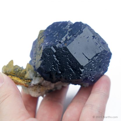 Large "Tanzanite Blue" Dodecahedral Fluorite Crystal with Calcite from Yongchun, Fujian, China