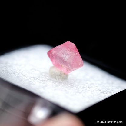 Gemmy Pink Padparadscha Spinel Octahedron Crystal from Mogok, Myanmar